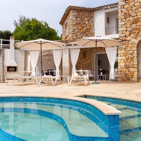 Villa Ginestra Con Piscina E Giardino Privato A 500 Mt Dal Mare Castiadas Exterior foto